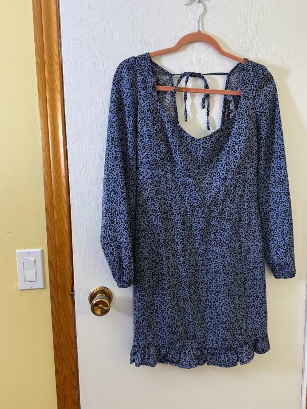 💖 2/40 Dynamite Blue Leopard Print Tie Back Mini Dress Size M - Picture 2 of 4